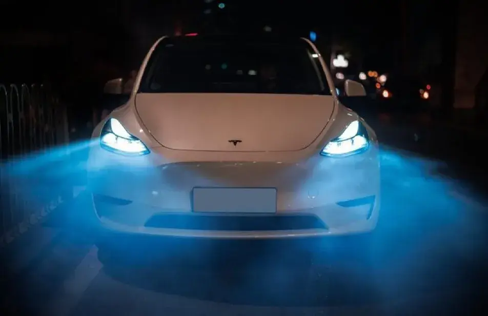 特斯拉 Tesla Model Y Model 3 頭燈召回